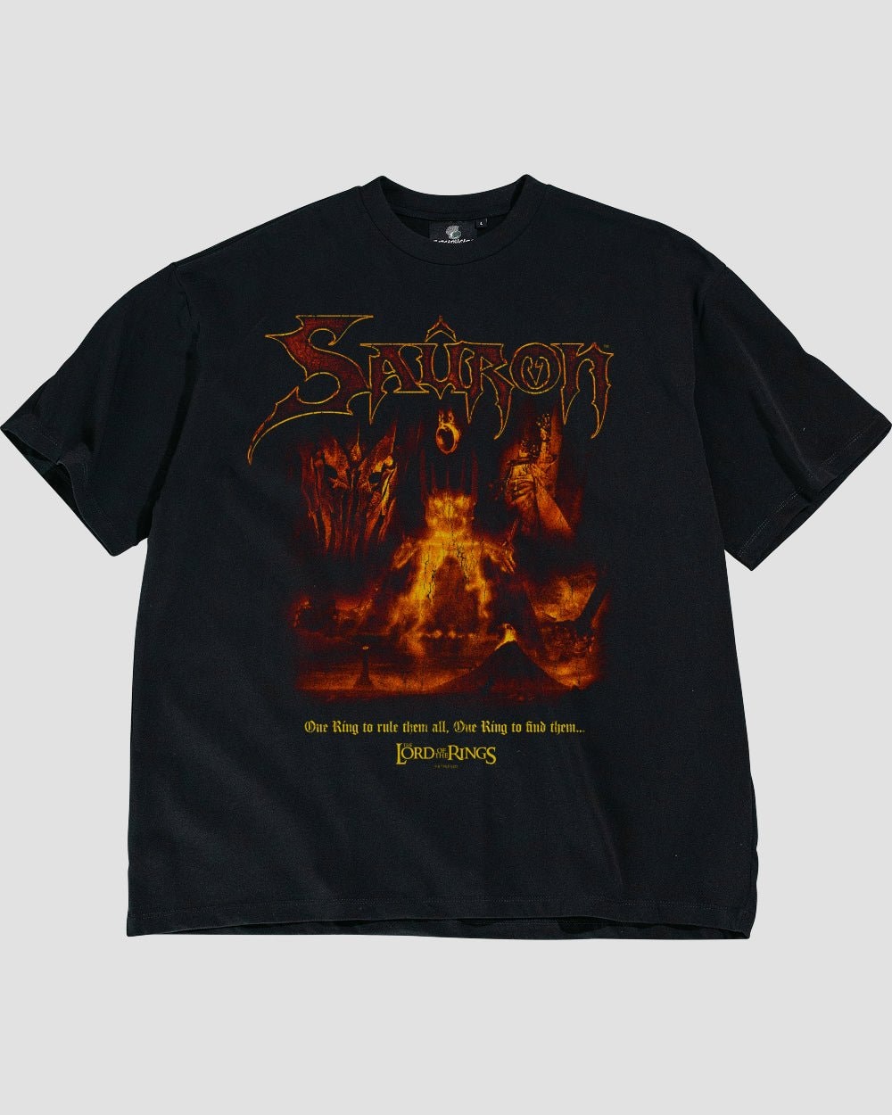 Dark Lord Sauron Oversized T-Shirt - Lord of the Rings Graphic Tee Unisex Black