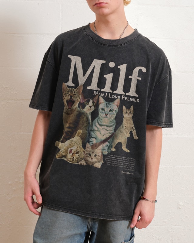 Man I Love Felines Oversized Graphic Tee Unisex 90s Boxy Fit 100% Combed Cotton