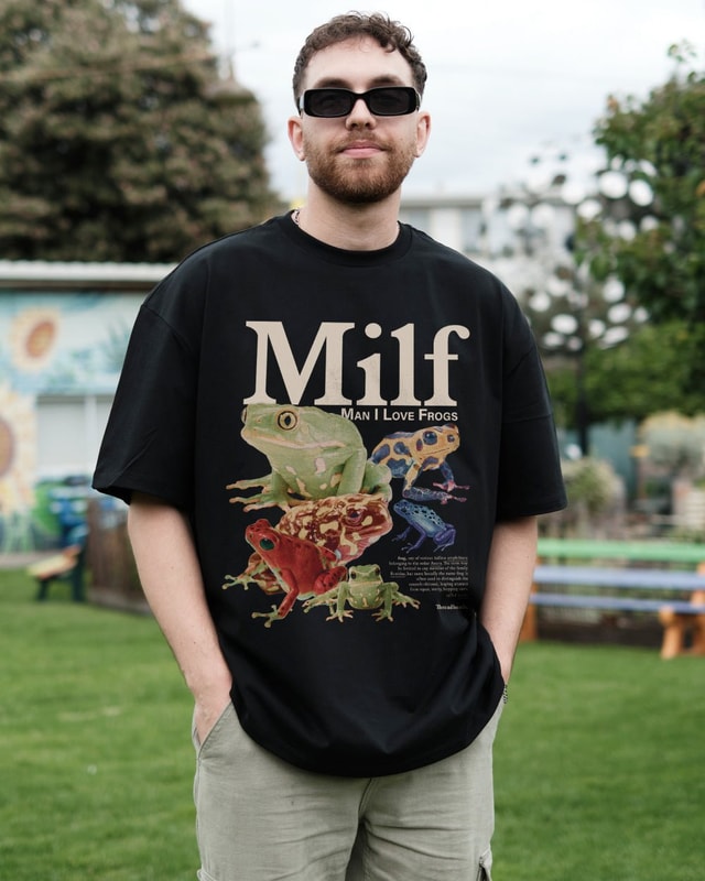 Man I Love Frogs Oversized Graphic Tee Unisex 90s Boxy Fit 100% Combed Cotton